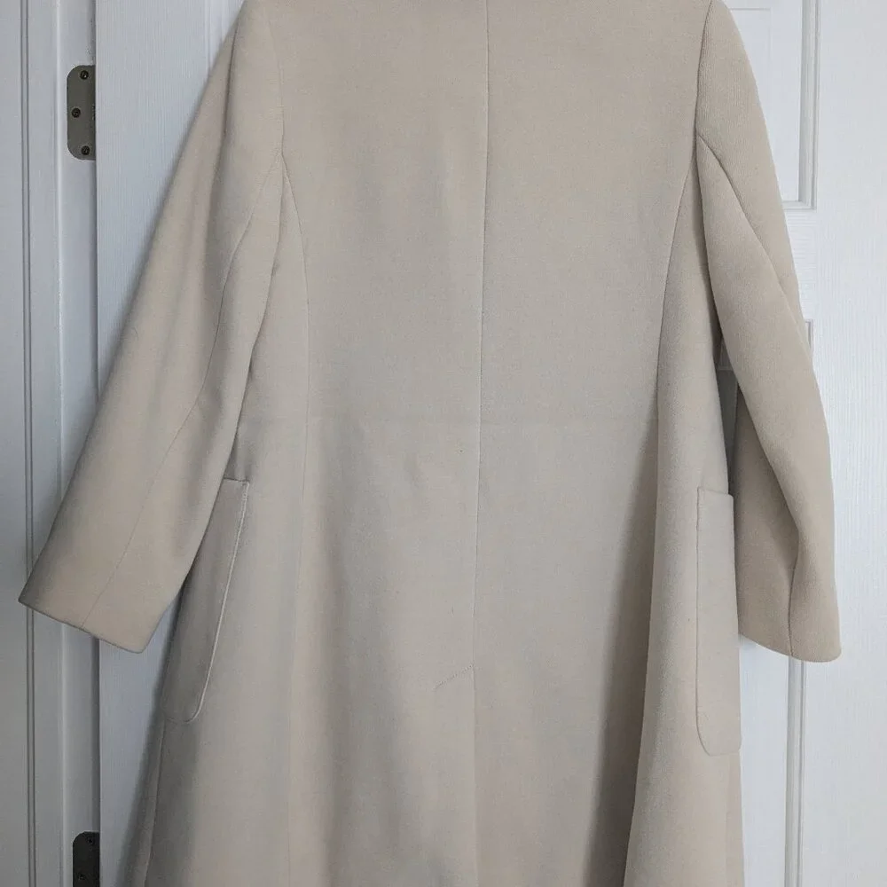 Banana Republic Classic Coat - Cream - NWT - Picture 5 of 8